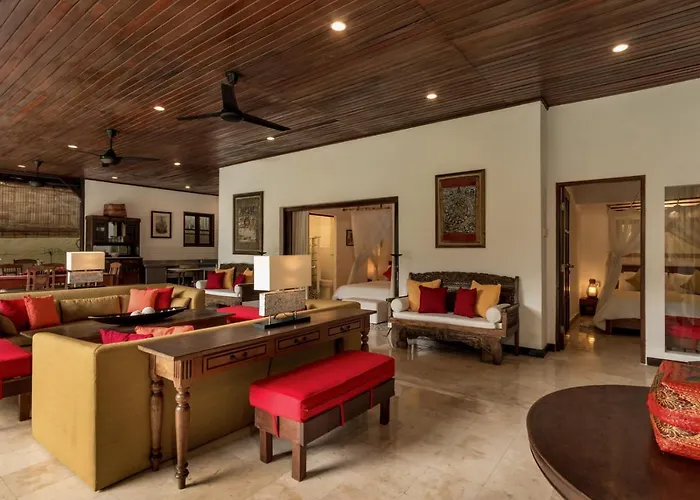 Villa Eight