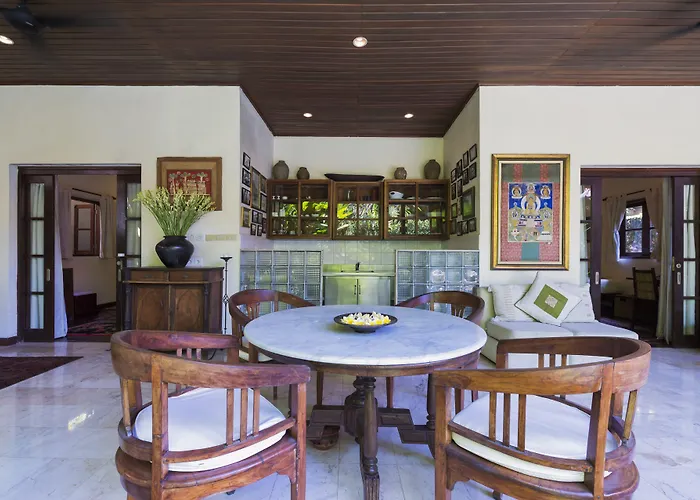 Villa Eight