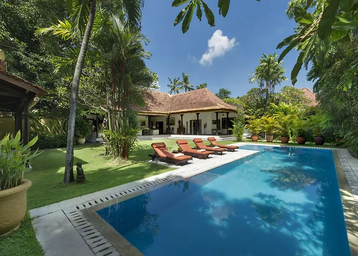 Eight * Seminyak (Bali)