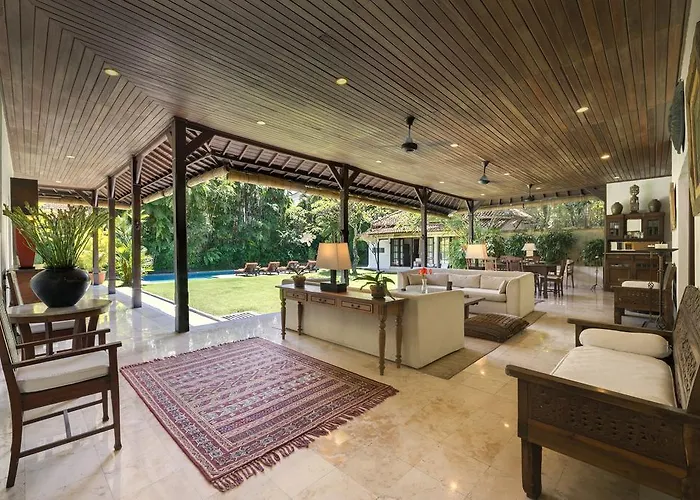 Villa Eight